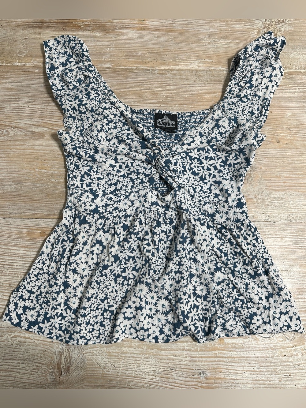 Angie Floral Print Knot Front Babydoll Flutter Sleeve Cut Out Top Women’s M Boho